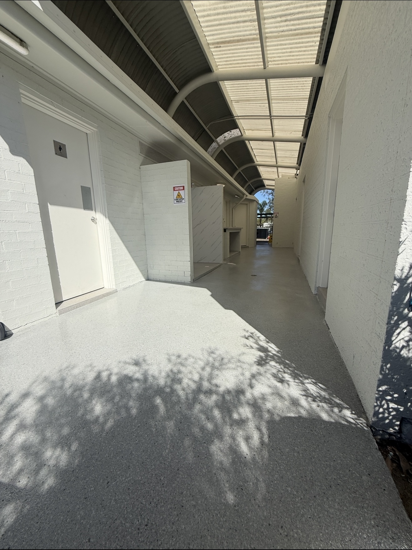 Epoxy Flake Walkway