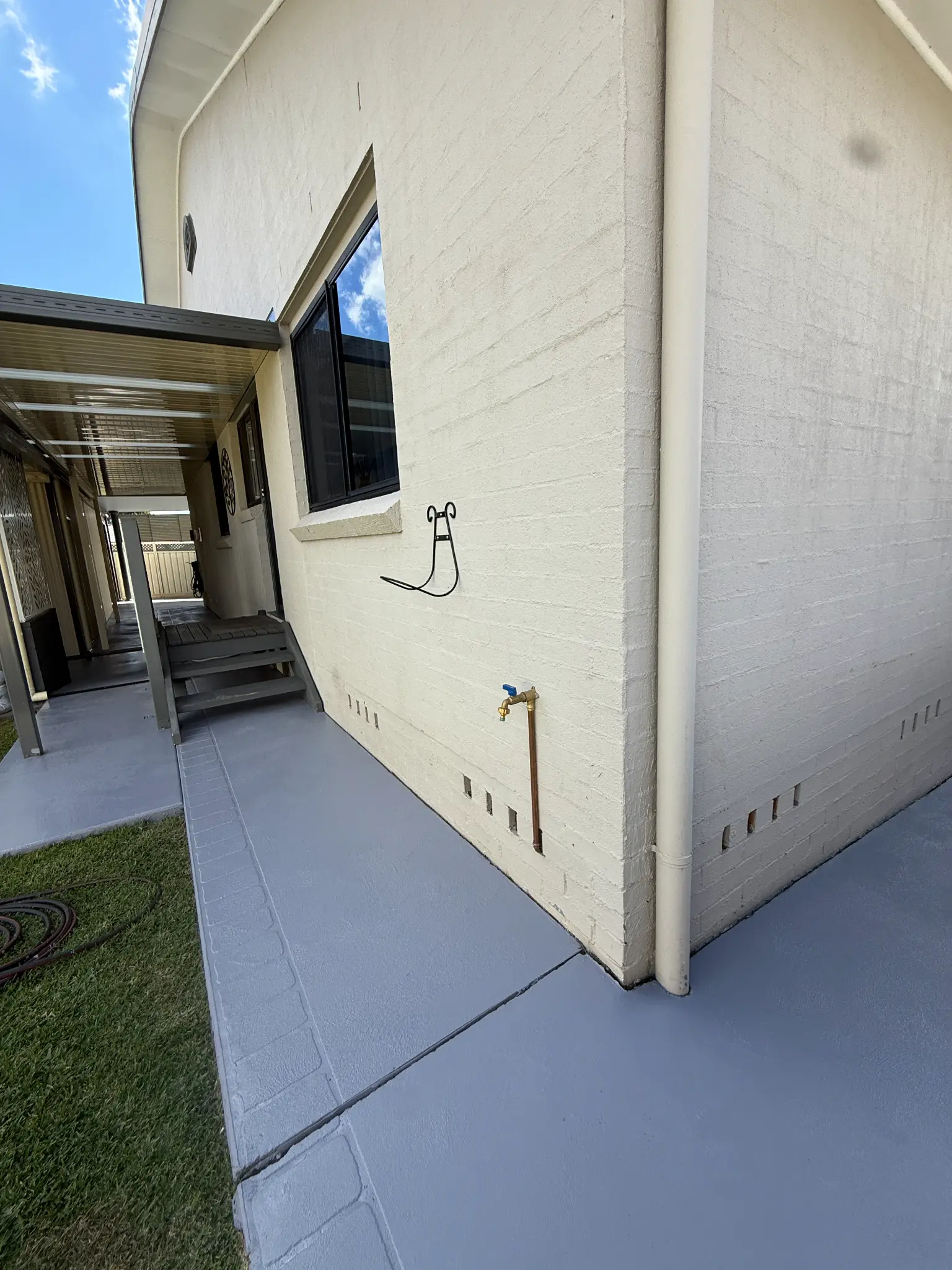 Bordered Path Sealing